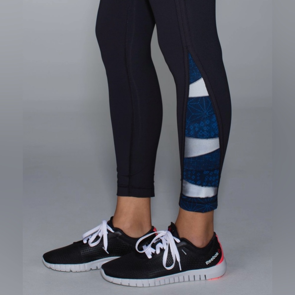 NWT Lululemon Pace Tight *SE “sashiko” size 6